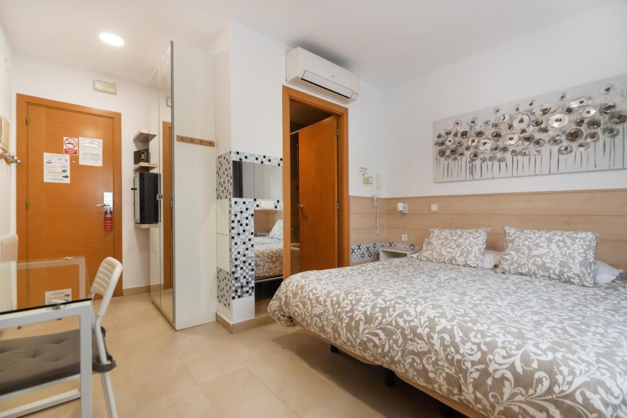 Hostal House Barcelona Zewnętrze zdjęcie